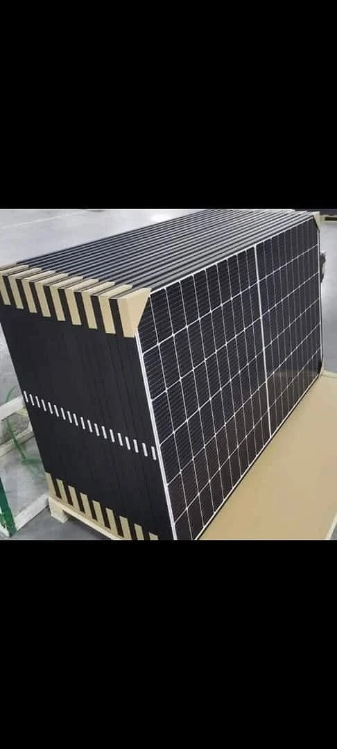 730 watts solar panel